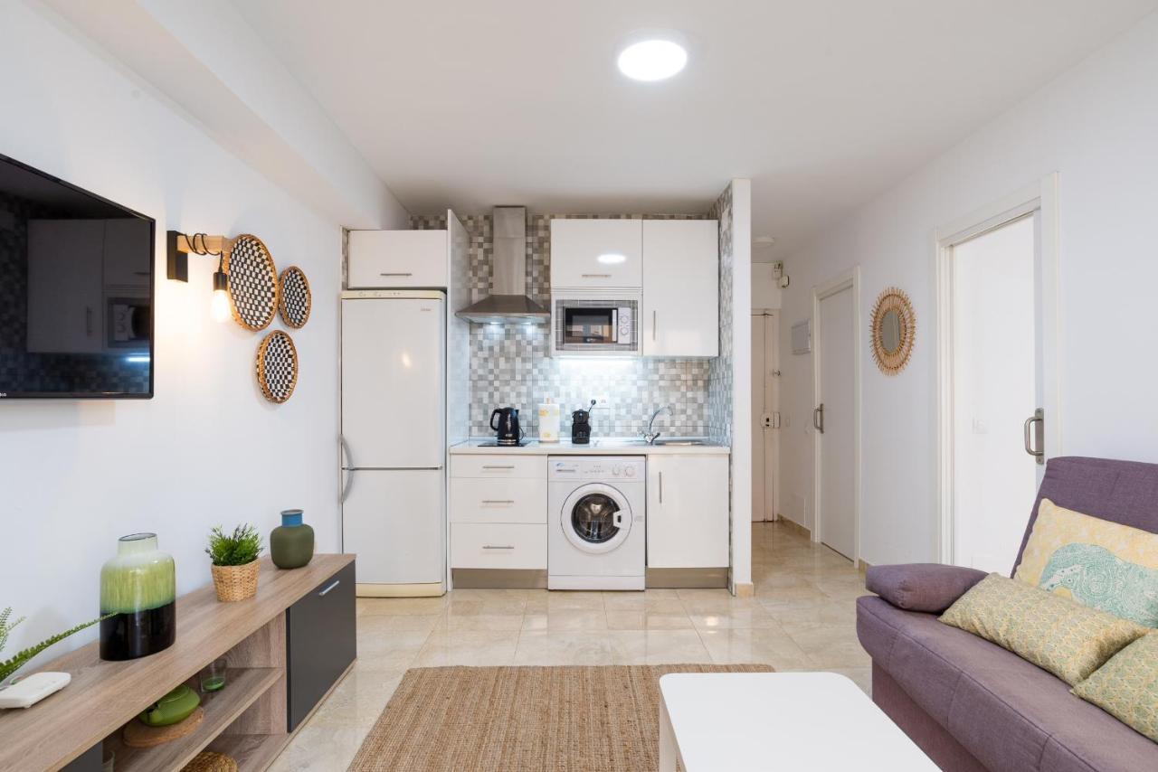 Mp5-Just Renovated Apartment Right On The Beach Malaga Zewnętrze zdjęcie