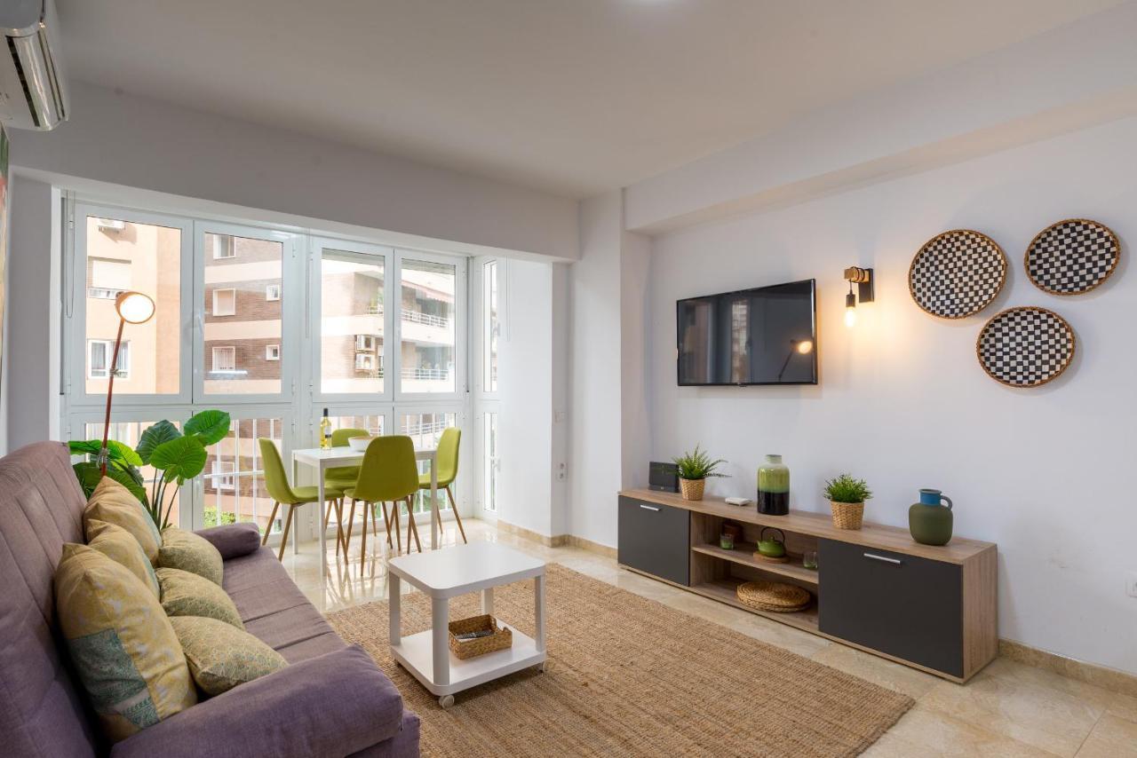 Mp5-Just Renovated Apartment Right On The Beach Malaga Zewnętrze zdjęcie